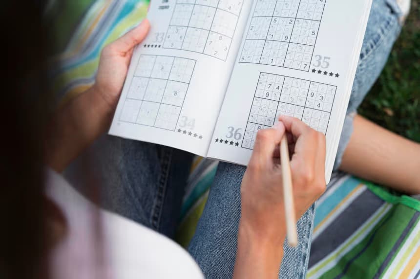 Com les persones poden jugar al Sudoku — Una immersió profunda en els orígens del Sudoku